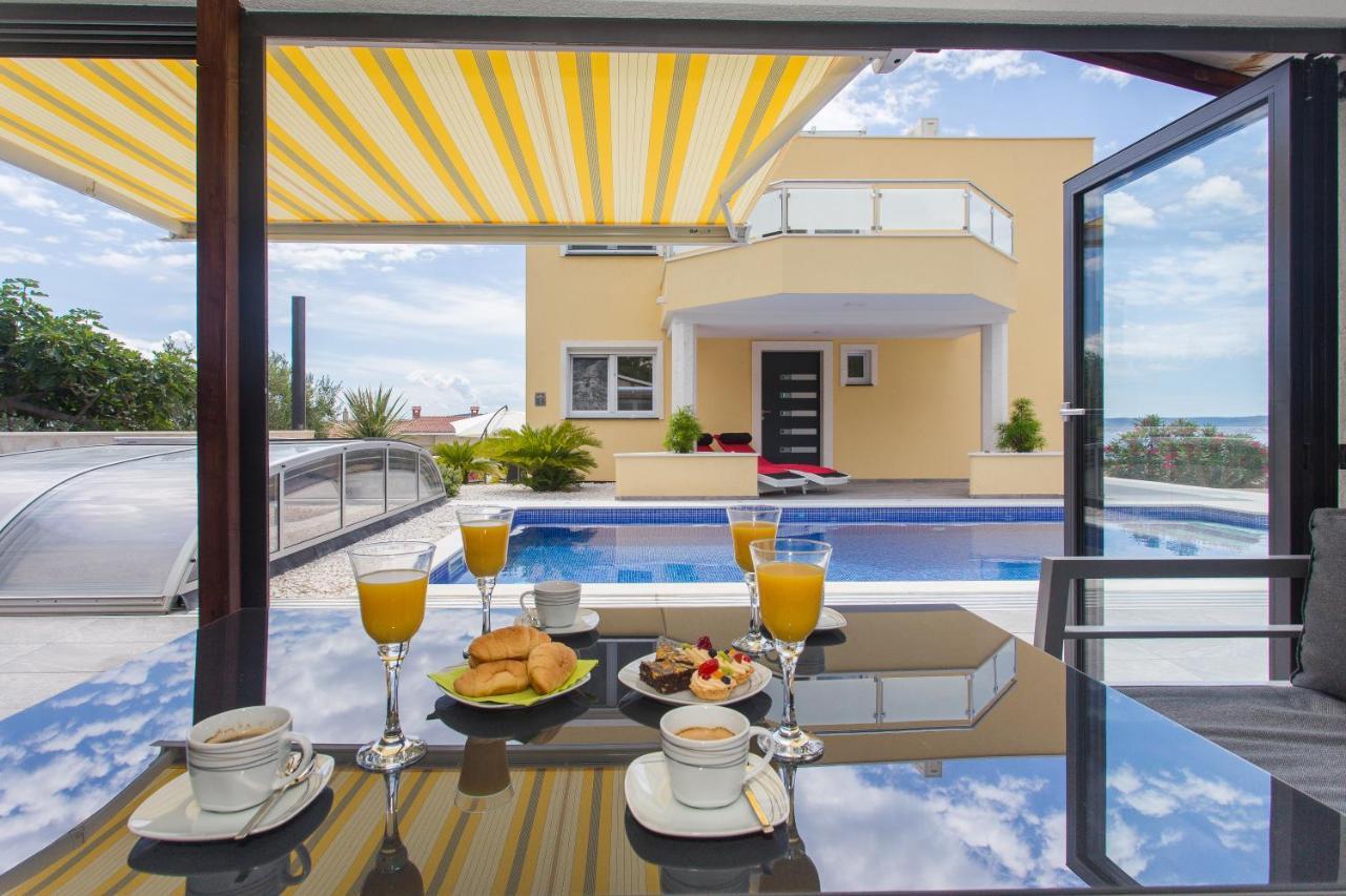 Villa-Split-Luxury-Heated Salt Water Pool-Up To 3 Family Kastela Luaran gambar